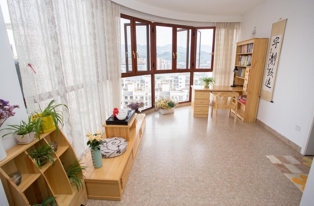 Midsummer Homestay 張家界市 エクステリア 写真