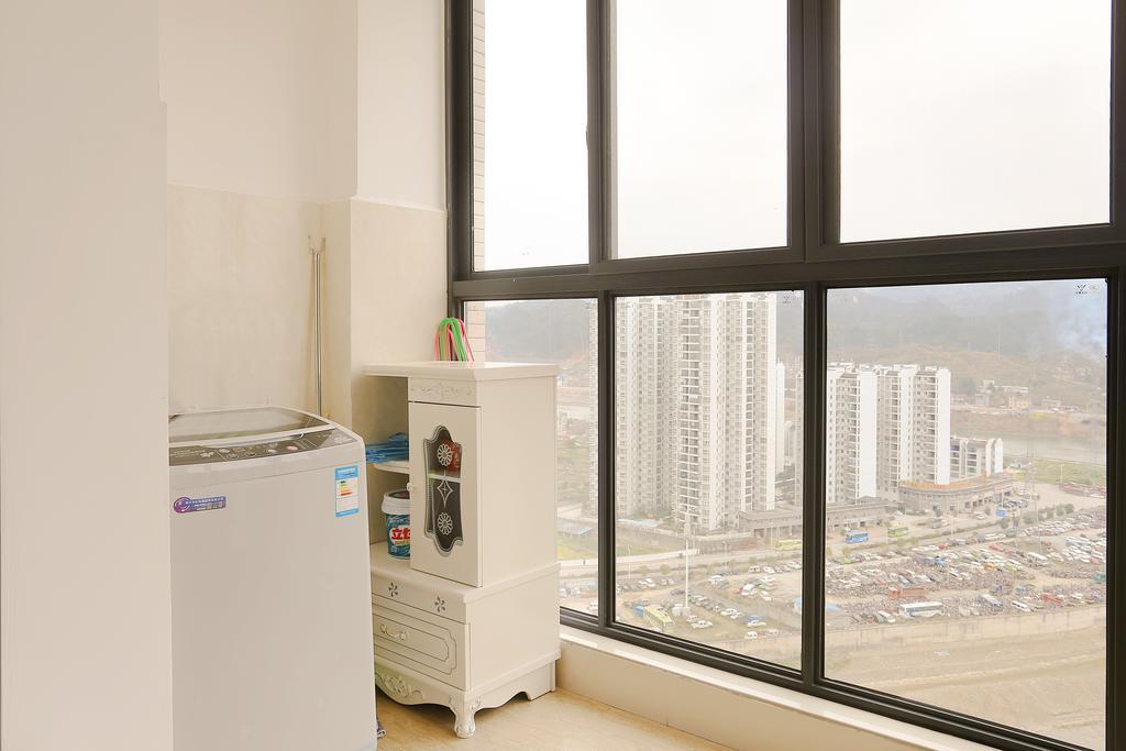 Midsummer Homestay 張家界市 エクステリア 写真