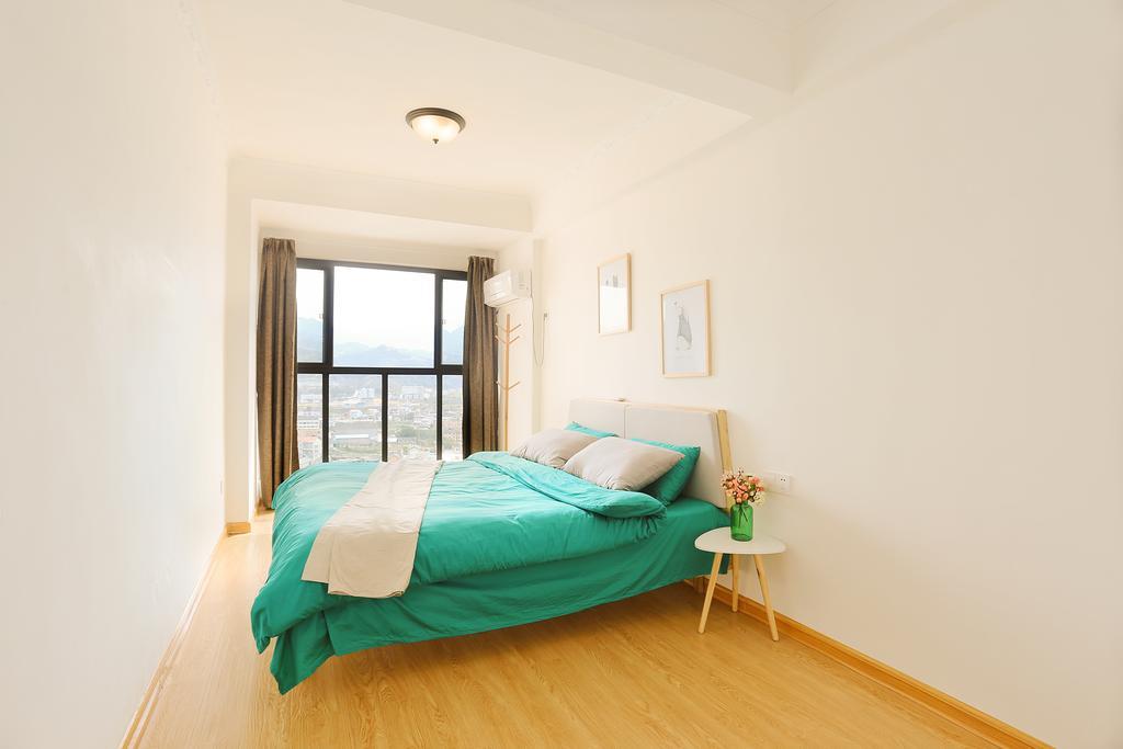 Midsummer Homestay 張家界市 エクステリア 写真