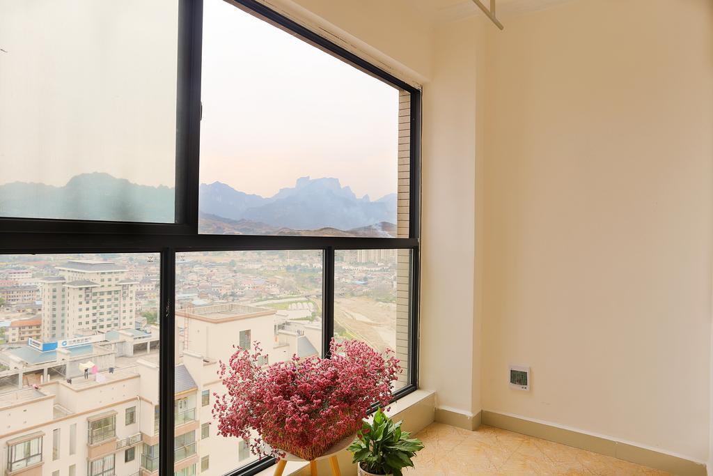 Midsummer Homestay 張家界市 エクステリア 写真
